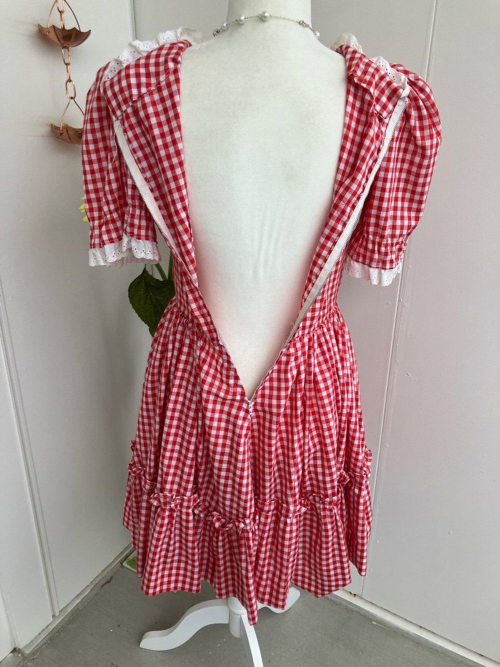 Vintage 60s Red & White Puff Sleeve Circle Skirt Gingham Square Dance Dress - Picture 9 of 10